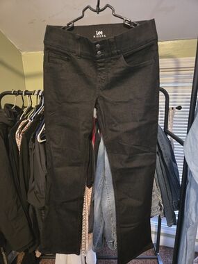 Lee Riders Boot Cut Pull Up Jeans